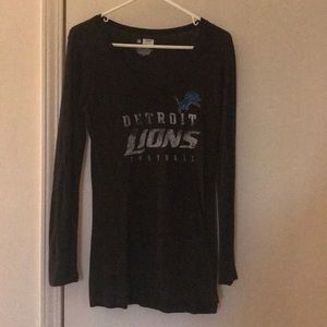Detroit lions football shirt